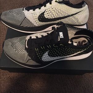 Nike Men’s Flyknit Racer